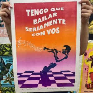 TENGO QUE BAILAR SERIAMENTE CON VOS 1/4